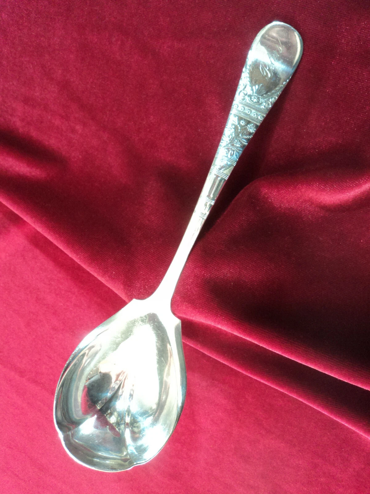 Silverplate Flatware Sauce Gravy Ladle 1878 Victorian Wilcox Lorne 7.5" mono