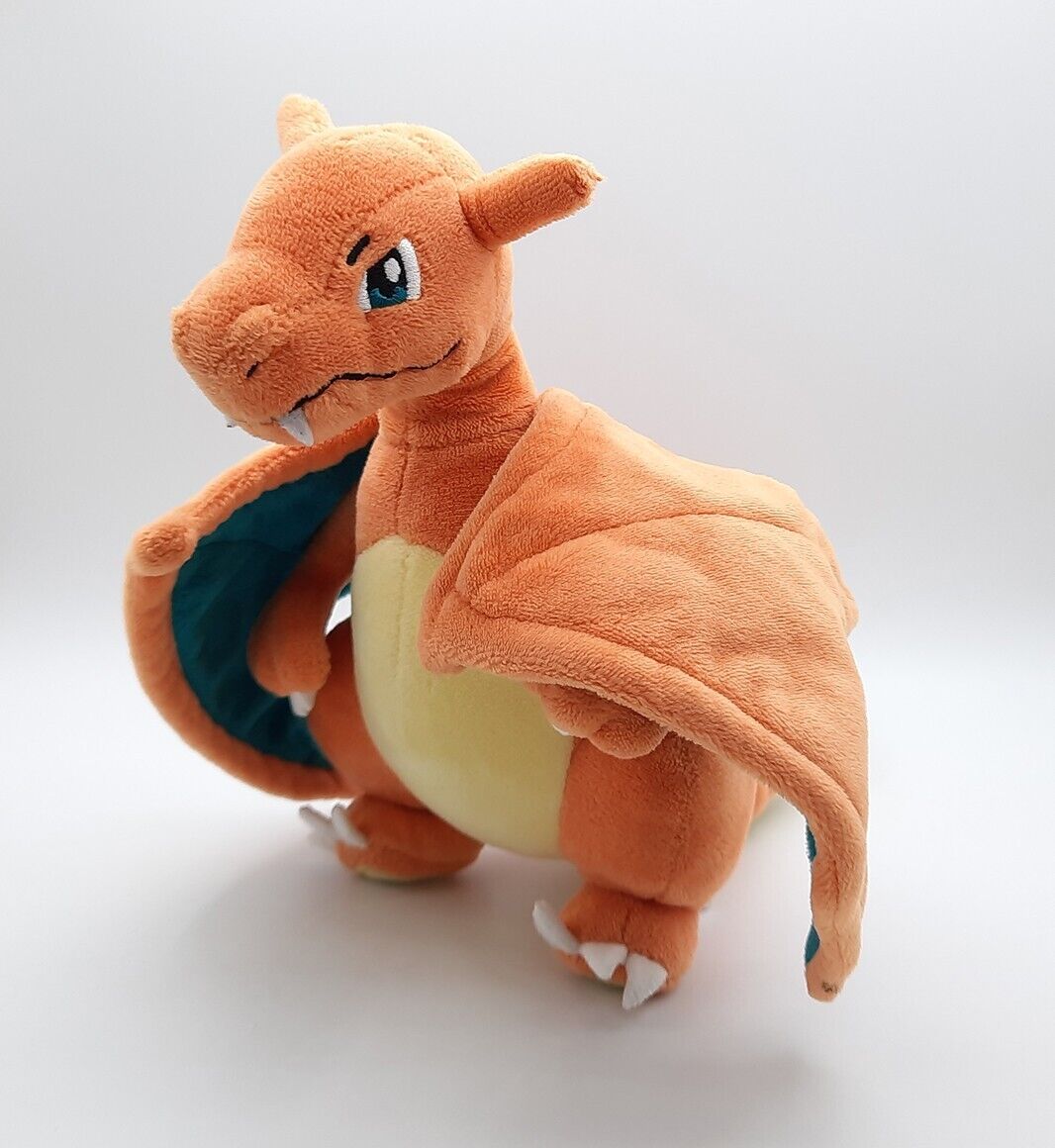 Charizard Pokémon Dolls Plush - 8 In.