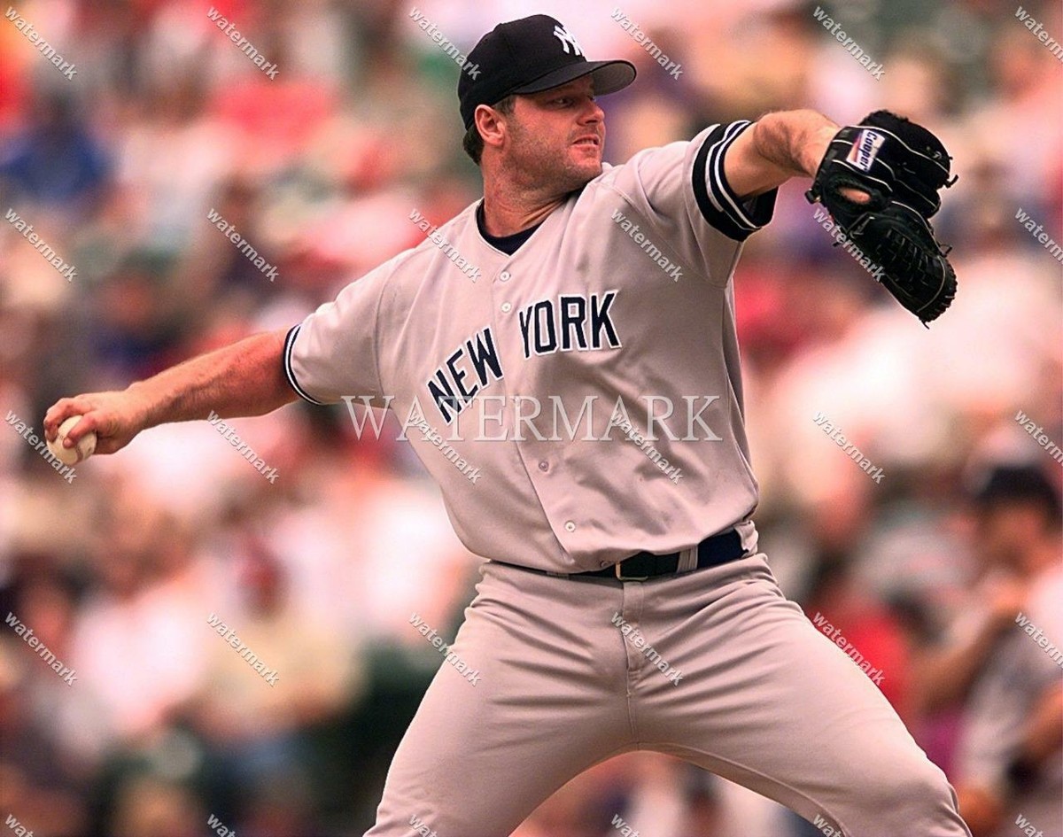GA12 Roger Clemens NY New York Yankees Rocket Baseball 8x10 11x14