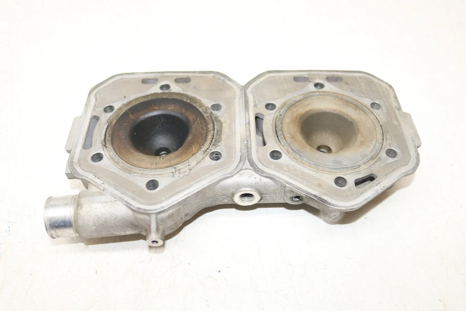 Ski-doo Renegade 600 Xs Ho E-tec 2017 motor culata Foto 4 de 4