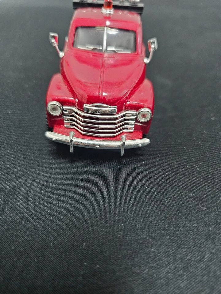 Grúa Chevrolet 3100 1953 Kinsmart 1:38 roja tiro rápido Foto 3 de 4