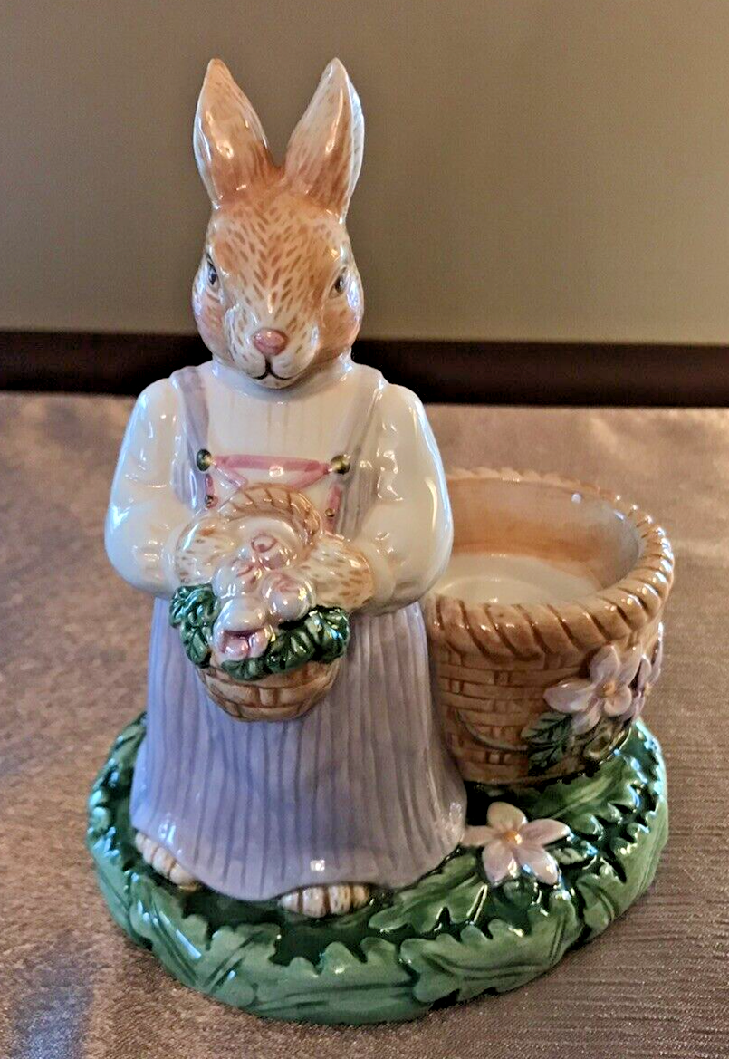 Avon Springtime Collection Porcelain Bunny Rabbit Figurine Candle