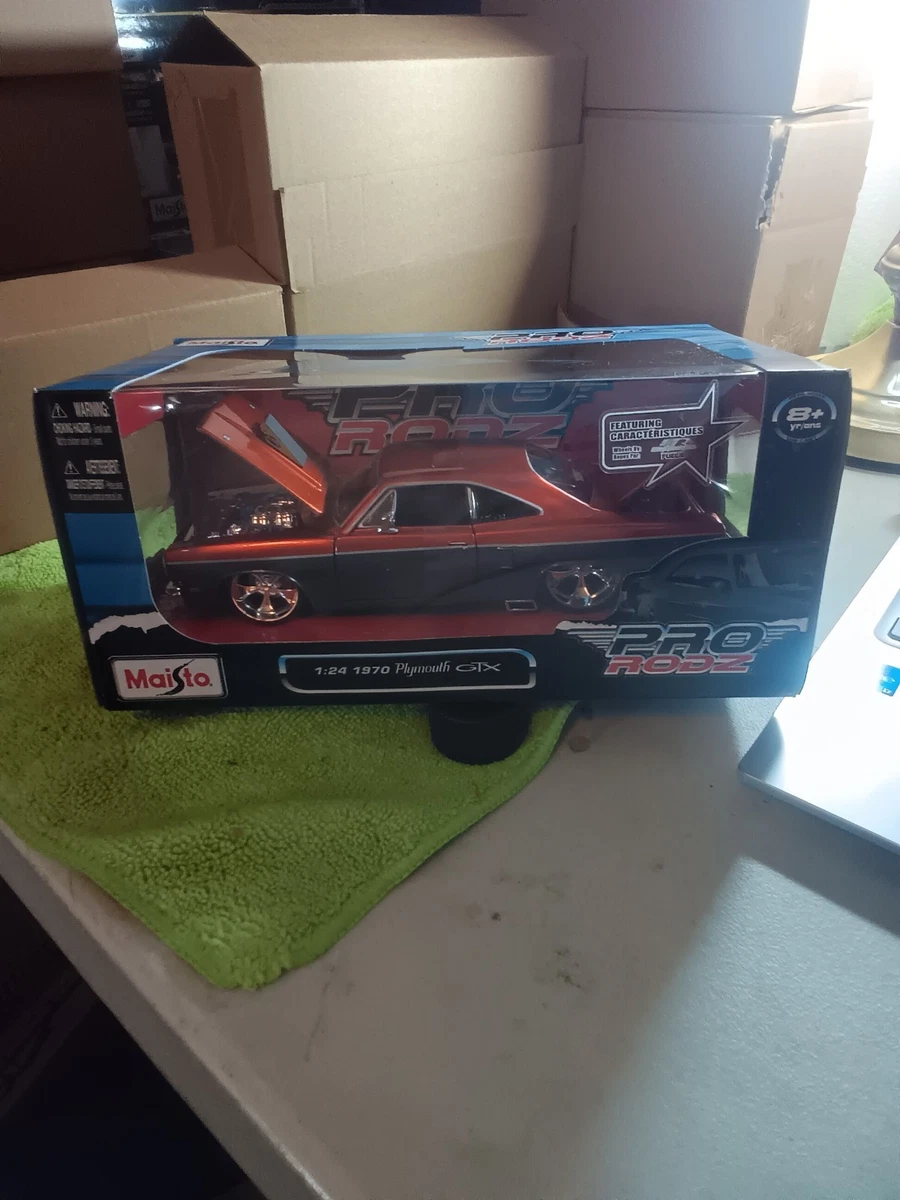Maisto Plymouth 1:24 Diecast & Toy Vehicles for sale - eBay