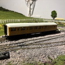Hornby RailRoad LNER, Brake Composite Coach - Era 3