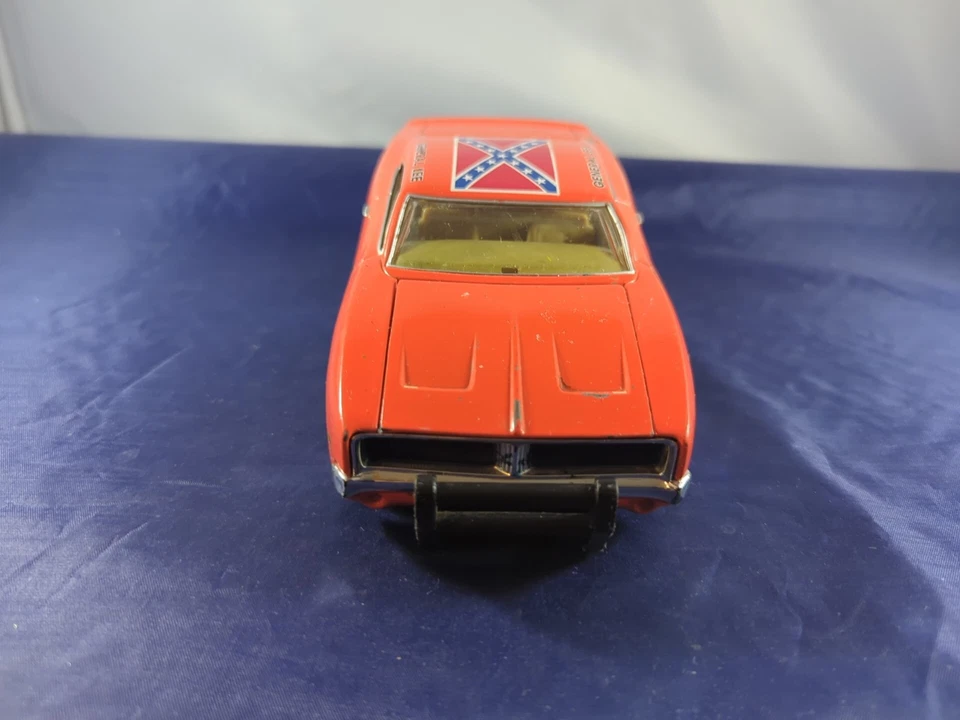 RARE RC2 Dukes Of Hazzard General Lee '69 Dodge Charger Stylized Joy Ride 1/24 - Image 4 of 4