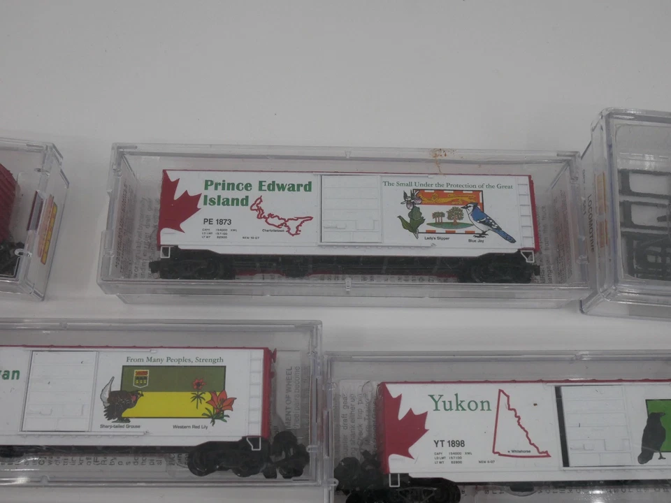 N Scale Locomotive Canadian 13 Provinces & Territory Full Set - Micro Trains - Image 3 of 4