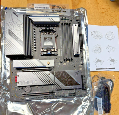 ASRock X870E Taichi Lite