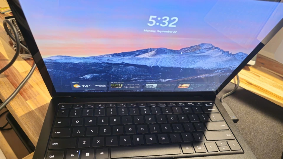 Microsoft Surface Laptop 4 Foto 3 de 4