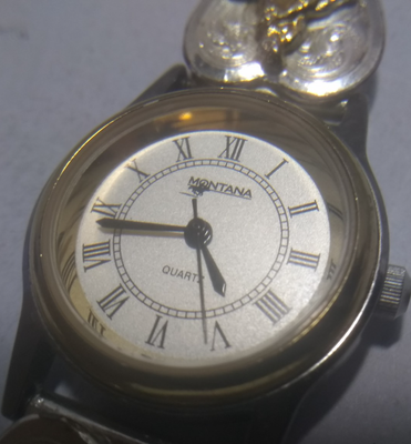 MONTANA SILVERSMITH WATCH SILVER/ GOLD HEART STAINLESS STEEL CASEBACK Montana Silversmiths Lady Quartz Watch 25mm Silver Gold  main image 2
