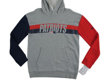 Nike NWT Youth New England Patriots Colorblock Boys L 14-16 Sweatshirt Hoodie