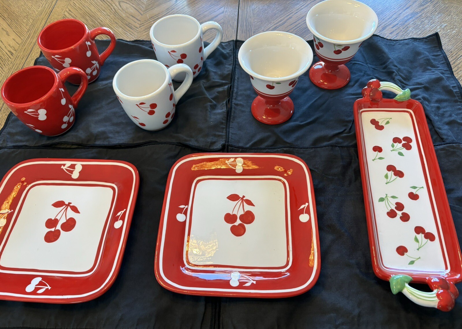 Sonoma CHERRIES JUBILEE Red and White Dessert set eBay