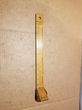 Vintage Kurrecto No 32 Wooden Foot Measure & Shoe Size Indicator 