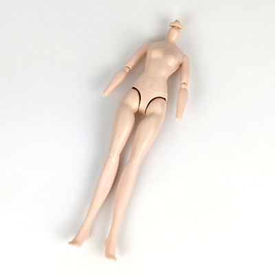 Disney Descendants 2 - Mal - Isle Style Switch - Nude Light Skin Body Only
