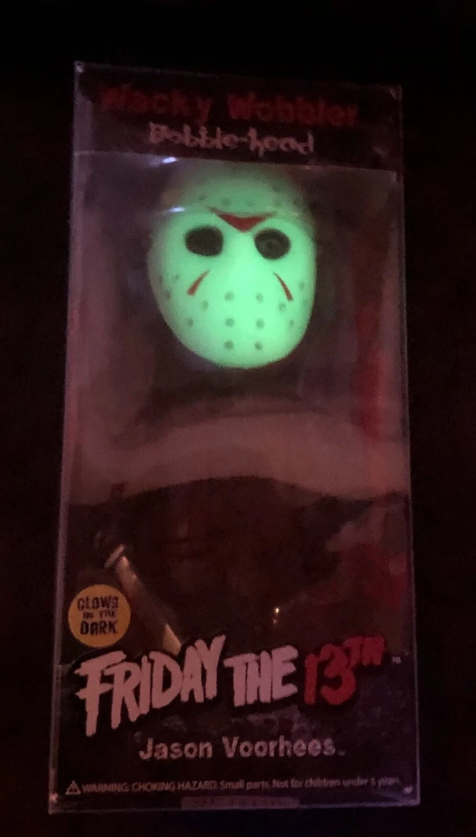 Christmas Jason Voorhees - Friday the 13th Snow Scene - Dark and Eerie