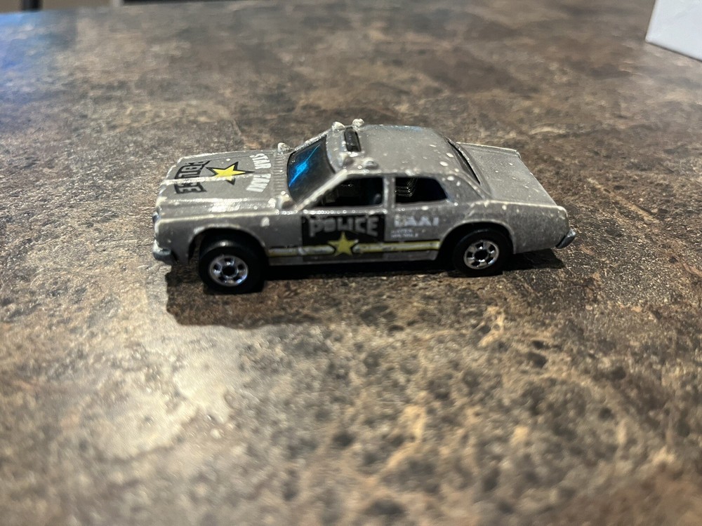 1977 Hot Wheels Star Taxi Police With Black Walls