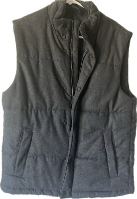 Winter  Size Medium Puffer Vest Sherpa Collar Zip Up With Pockets Warm Black Col