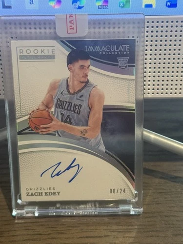 2024-25 Immaculate Basketball Zach Edey Rookie Autographs  /24