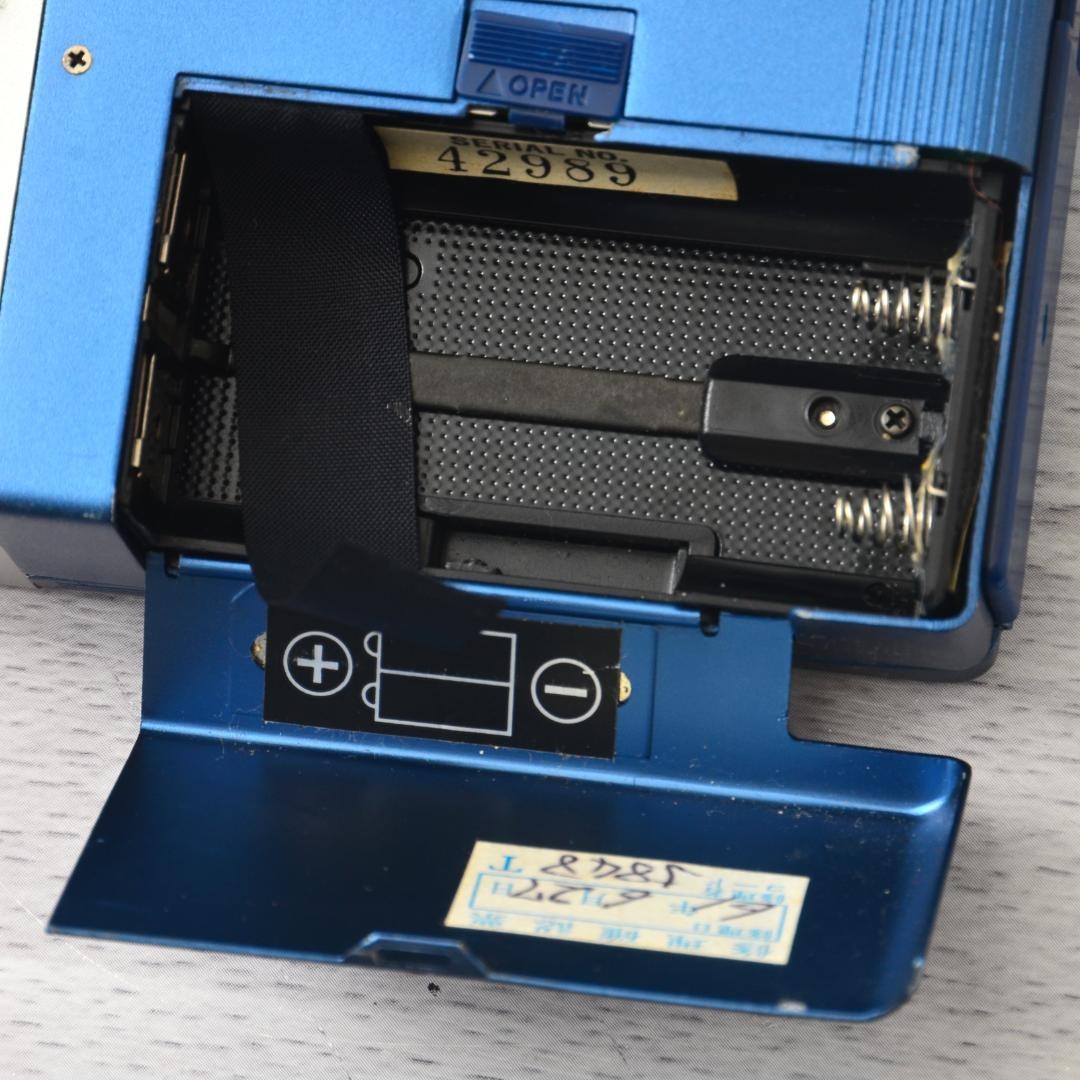 Sony First Generation Walkman Tps-L2 Guys Dolls Vintage JPN