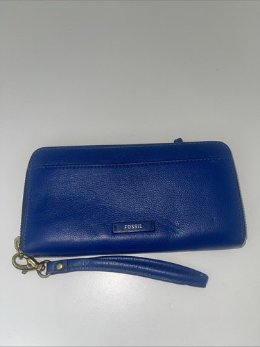 FOSSIL Leather Sapphire Blue Zip Around Wallet Wristlet 8”x4”