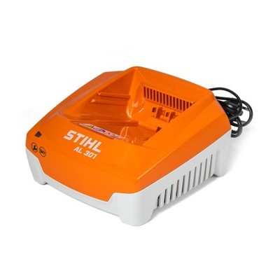 STIHL AL 301 Akku Schnellladegerät für STIHL Akkus AP, AK und AR, LED-Anzeige