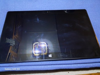 Used Pro-Surface windows RT 32 gb. For parts not working