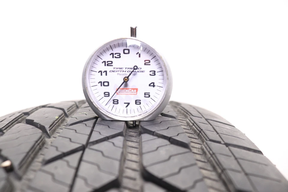 Juego de 2 Bridgestone Alenza AS Ultra usados 235/65R18 - 106V - 8,5/32 Foto 3 de 4