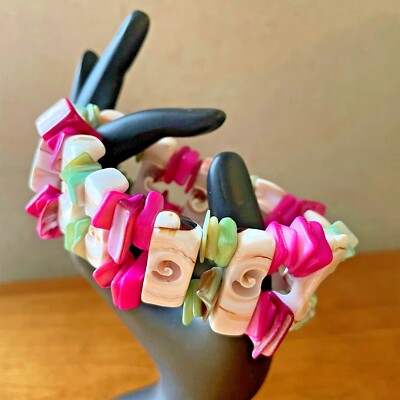 Chunky Sea & Snail Shell Stretch Bracelet Green Pink Cream Island Beach Aloha 