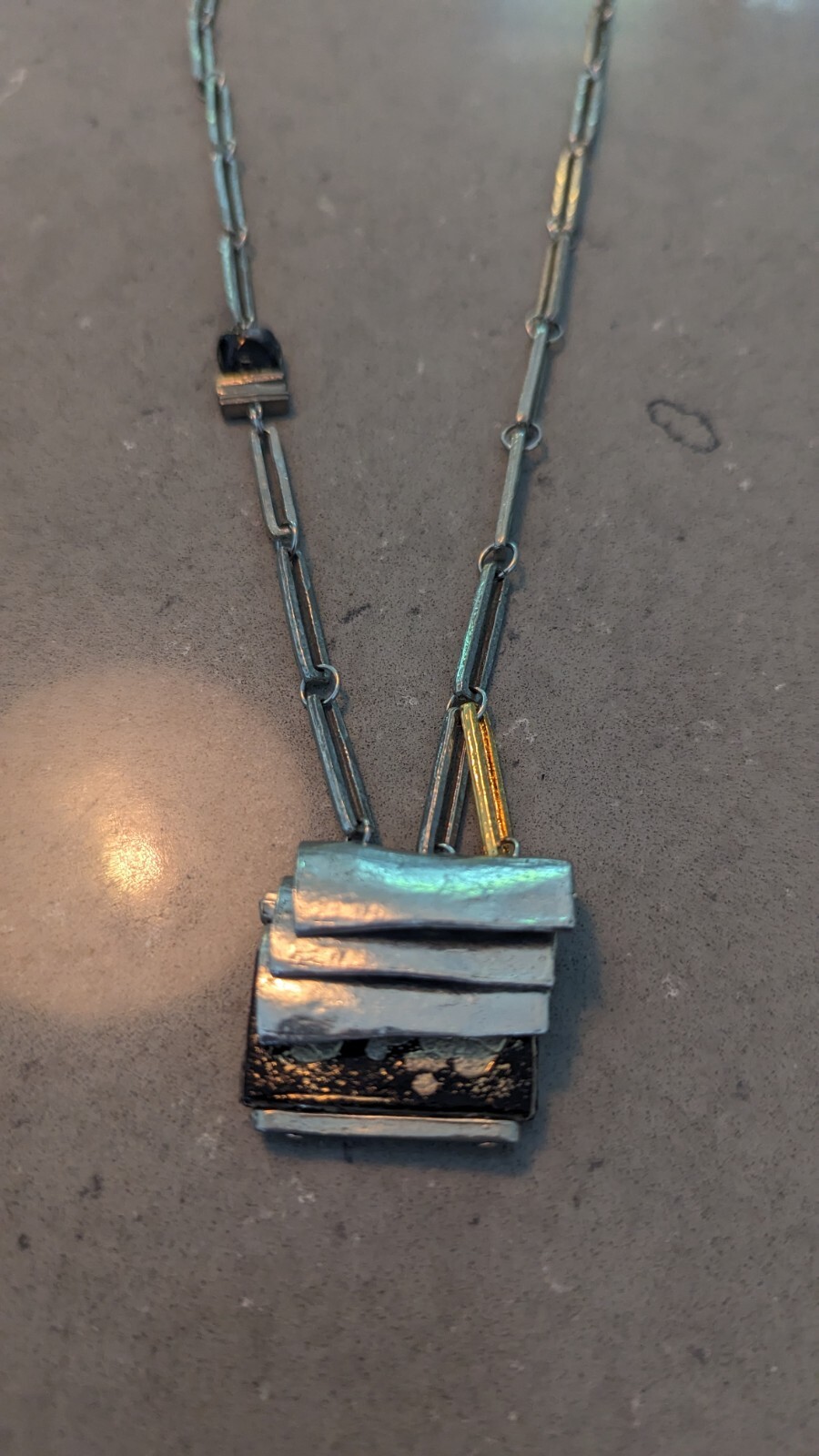 Collier Vintage Anne Marie Chagnon - Style Moderniste/brutaliste, Longueur 20 Pouces, Signé
