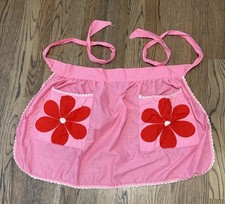 VINTAGE 1960'S RETRO MOD HANDMADE PINK FLORAL APRON KITSCHY RICRAC POCKETS WOW