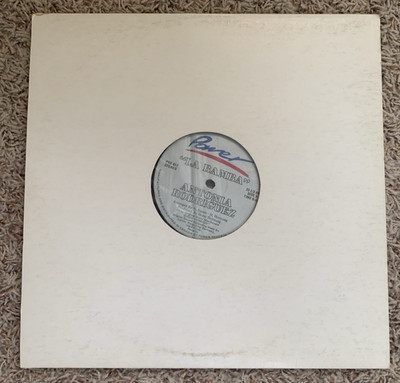 Dee D. Jackson / Antonia Rodriguez   S.O.S. (Love To The Rescue) / La Bamba 1983