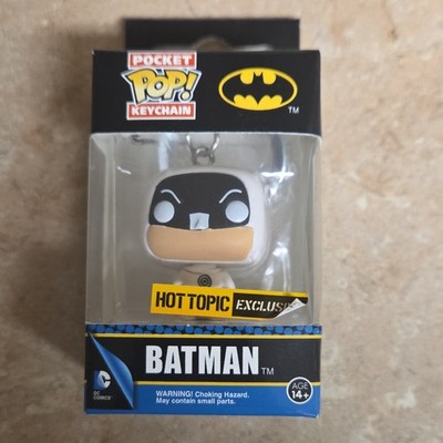 Bullseye Batman (White) - Funko Pocket Pop! Keychain [Hot Topic Exlusive] #08906