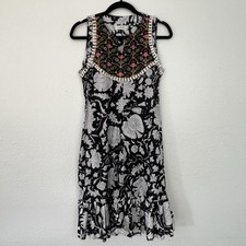 A & Eva Cambodian Fashion 100% Linen Dress Floral Embroidered Fringe Size Small