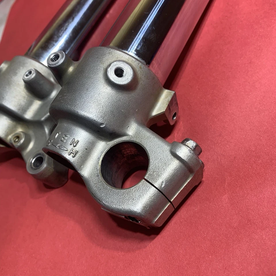 Suspensión de horquilla delantera Kawasaki KX250F KX 250F 2007-2008 necesita reconstrucción Foto 4 de 4