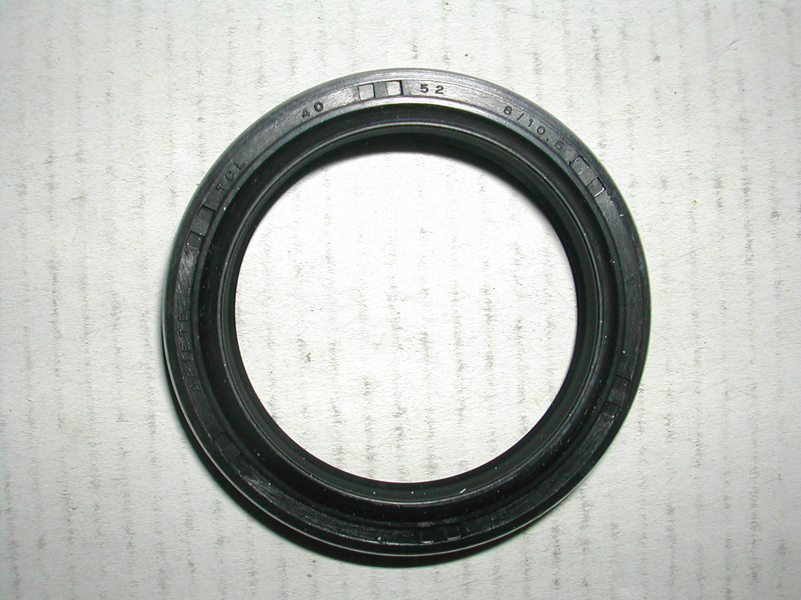 PARAOLIO 22 X 32 X H 5,5 NBR MOTOCICLI SCOOTER M730001255800
