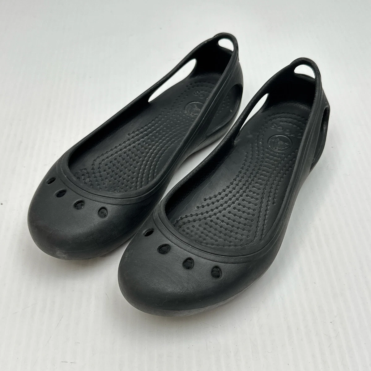 dress shoe crocs