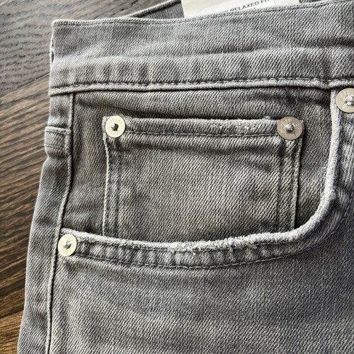 Men's NWT Agolde Skinny Relaxed Fit Bedford Jeans Size 34 Gray Destroyed - Picture 5 of 13