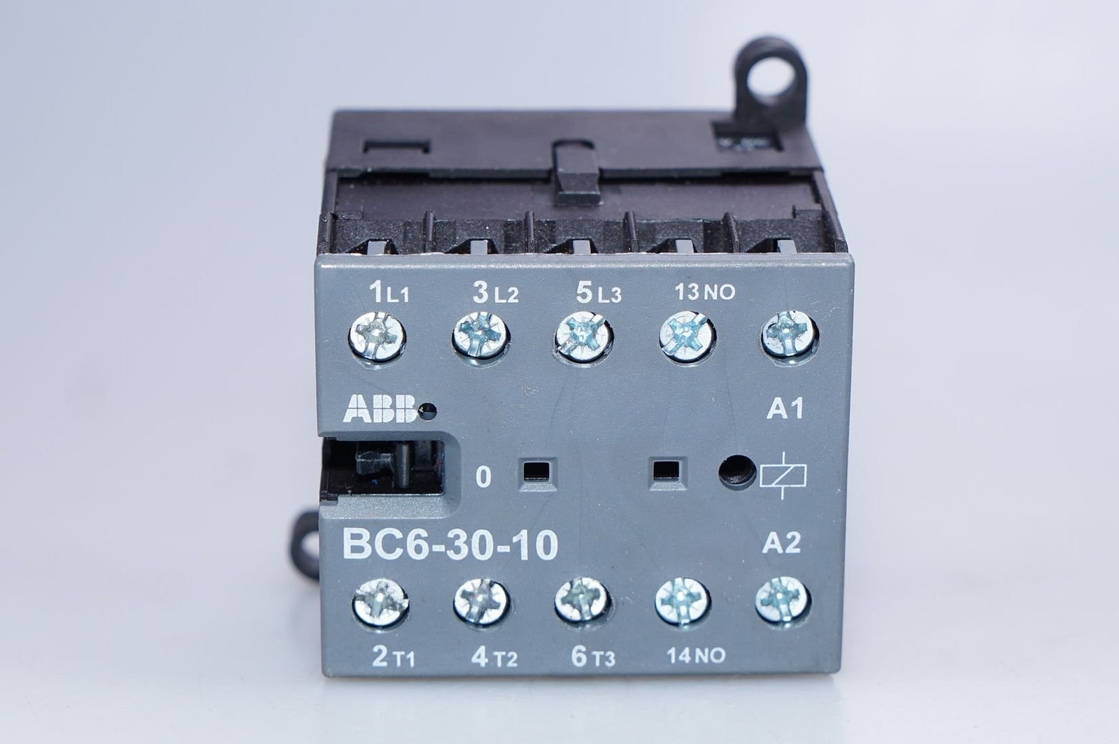 ABB BC6-30-10 Miniature Circuit Breaker 24 V DC BC6-30-10-01