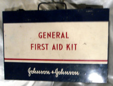 VINTAGE METAL JOHNSON & JOHNSON GENERAL FIRST AID KIT