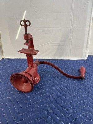 Vintage  MM  C1  UNIVERSAL Food Chopper Wheat/Meat Grinder RED