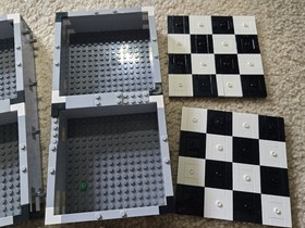 Lego 40174 Iconic Chess & Checkers Set - Incomplete, Mostly Complete, Preowned