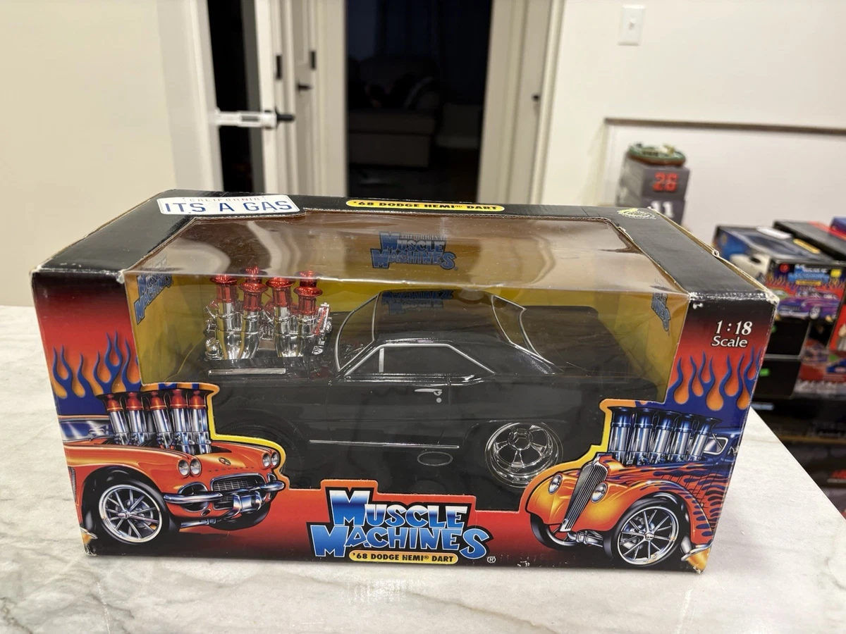 Preços baixos em Escala 1:18 Dodge Muscle Machines Veículos de