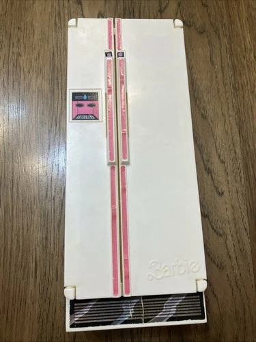 VINTAGE MATTEL 1978 BARBIE DREAM HOUSE FURNITURE KITCHEN REFRIGERATOR