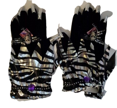 Deluxe Velvet Witch Gloves with 1 Ring on Each Hand, Long Silver Nails and Skull