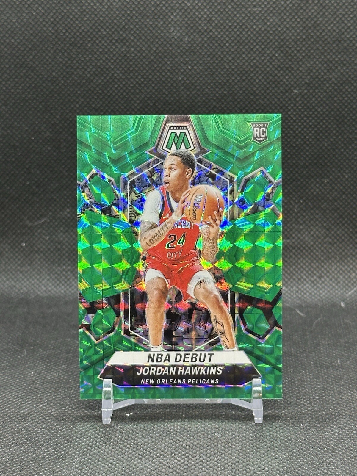 Jordan Hawkins 2023-24 Panini Mosaic Choice Fusion Green Prizm /18 RC #253