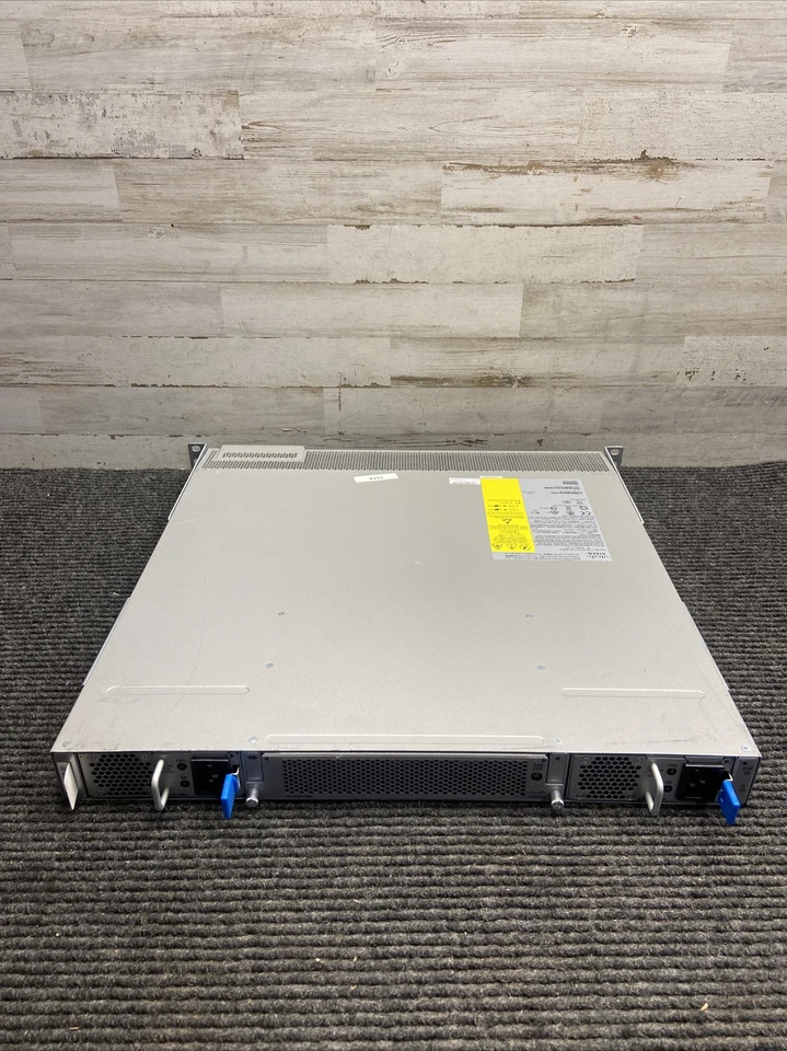 Used Cisco Nexus 32-Port 10GBASE-T Fabric Extender Dual PSU N2K-C2232TM-E-10GE - Image 3 of 4