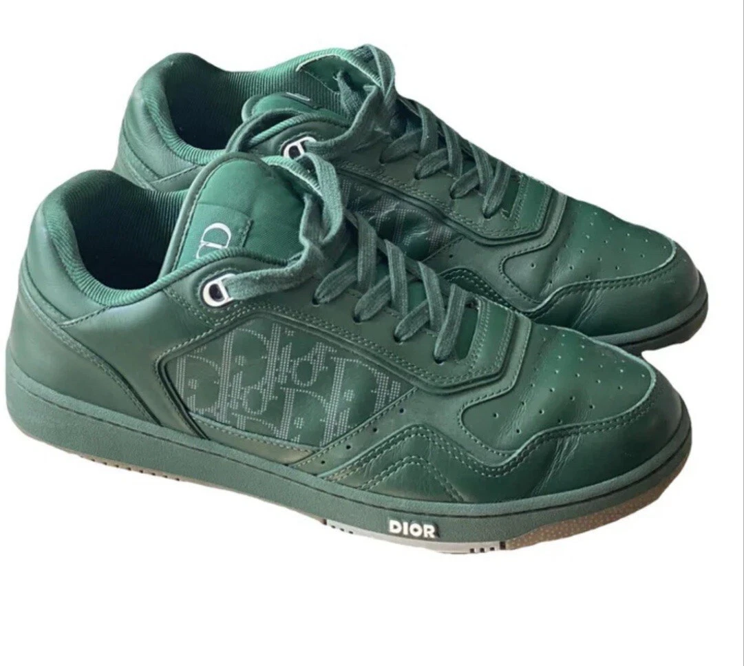 Baskets Dior B27 Low World Tour Dior cuir vert livrées avec sa boîte d'origine