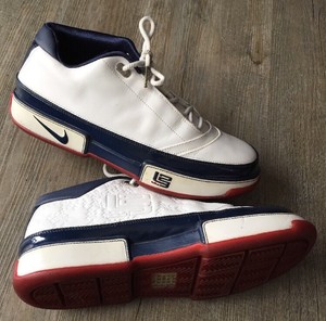 mens nike lebron basketball shoes