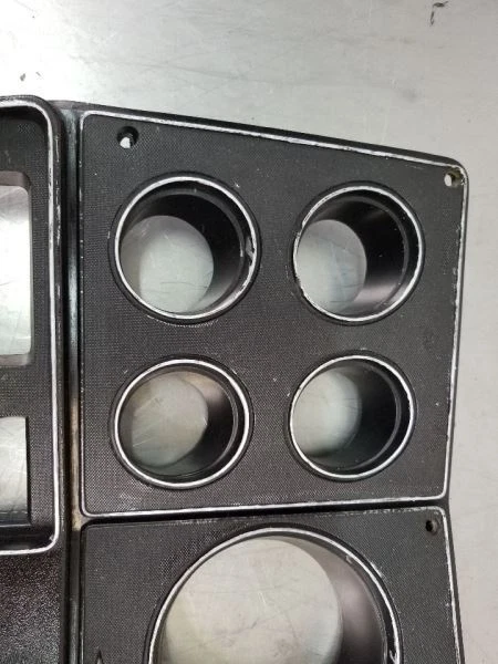 1973-80 Chevy/GMC C10/K5 Blazer/Suburban приборной панели объемный ободок черный - Изображение 3 из 4