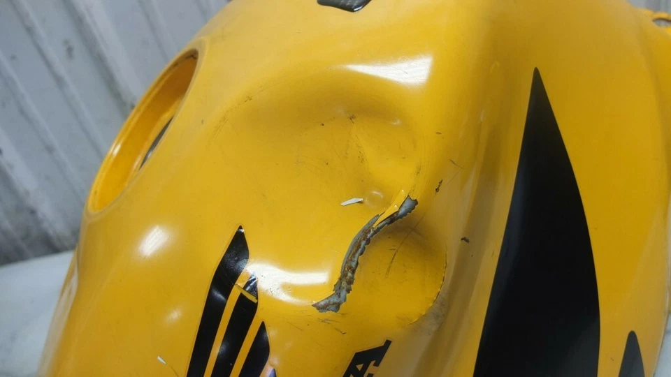 00 Honda CBR 600 CBR600 F4 CBR600F4 tanque de gasolina combustible gasolina Foto 2 de 4