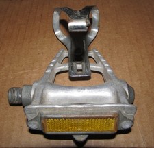 Pédales Vélo Maillard 700 – Marque Lyotard – Pour Pièces